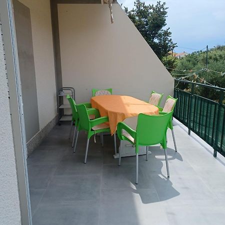 Apartments By The Sea Banjol, Rab - 4965 מראה חיצוני תמונה